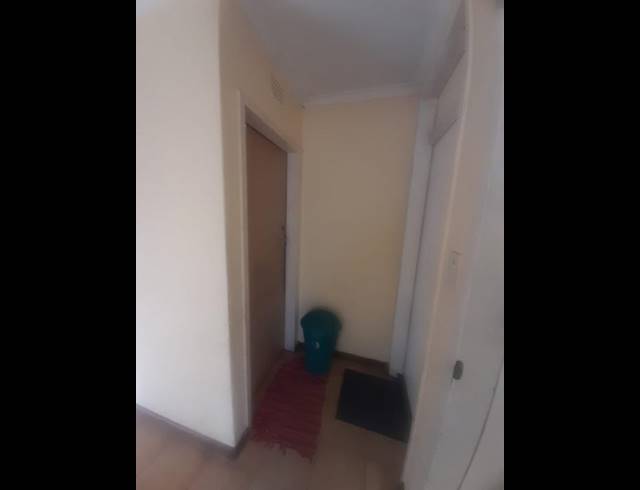 6 BEDROOM HOUSE FOR SALE IN HOSPITAL VIEW